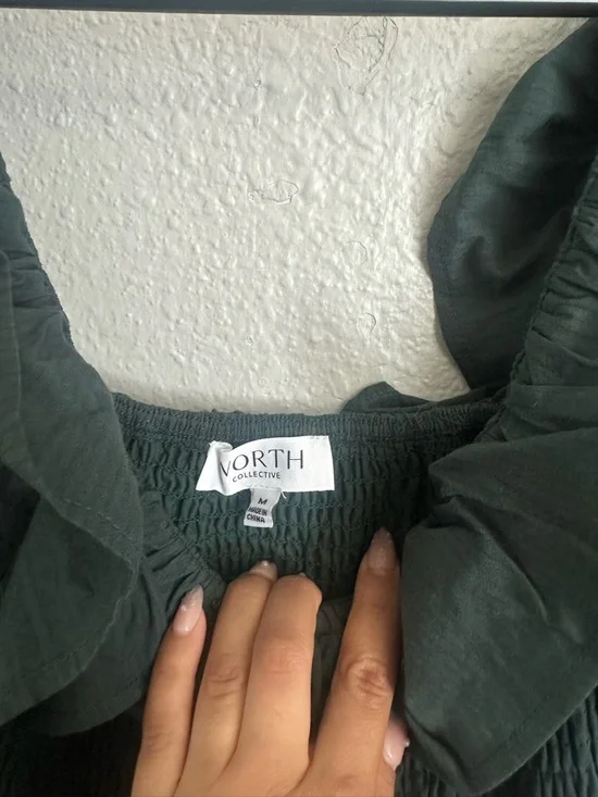 Worth Collective Willow dress-emerald - Picture 3 of 4